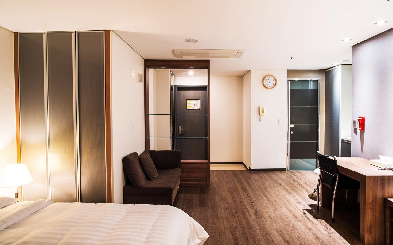 Hotel Arinus Shinchon Σεούλ Εξωτερικό φωτογραφία