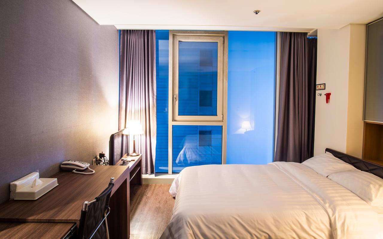 Hotel Arinus Shinchon Σεούλ Εξωτερικό φωτογραφία